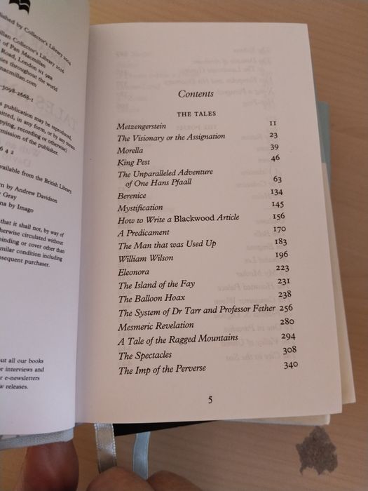 Книги на английски език