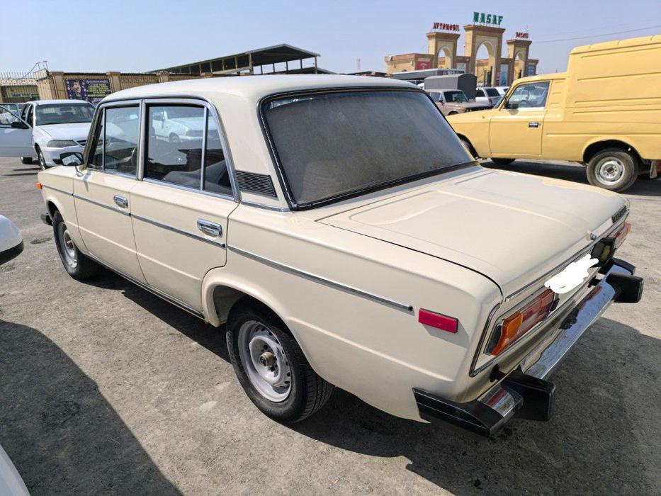 Lada VAZ 2106 Sotiladi