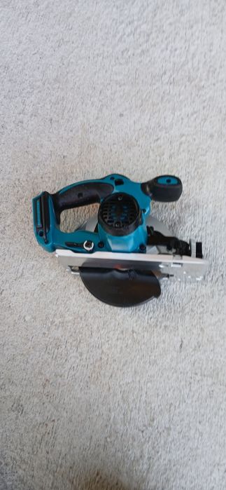Акумулаторен циркуляр Makita 18волта