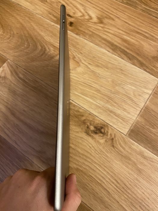 iPad Air 2 wi-fi 64 gb Space Gray.