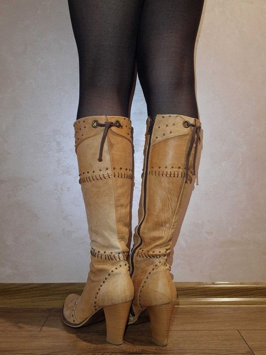 високи ботуши от естествена кожа