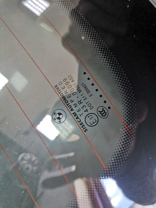 НОВО OE BMW Задно Стъкло Багажник Зелено БМВ G21 G81 Комби 7453410