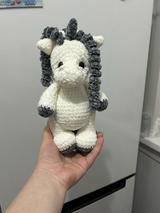 Вязаные игрушки из гиппоаллергенной пряжи