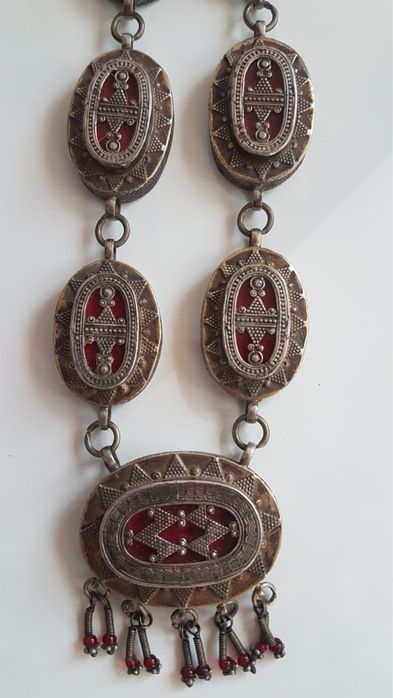 Женское восточное ожерелье