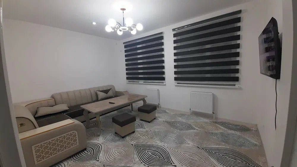 Аренда 6 комнатной на ул.Махтумкули,Под офис 170кв² с подвалом,ЖК Асса