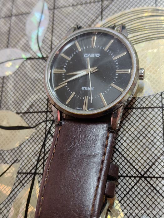 Продам часы мужские