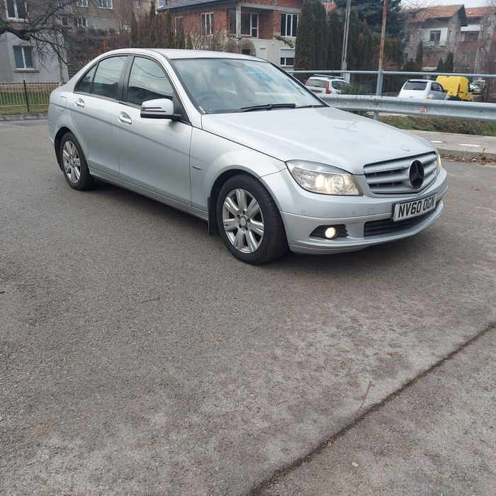 НА ЧАСТИ Mercedes C220 w204