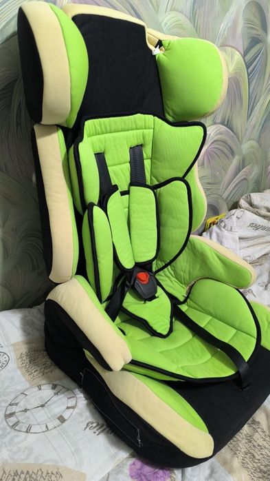 Детское автокресло