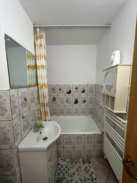 Garsoniera decomandata , finisata, mobilata si utilata complet