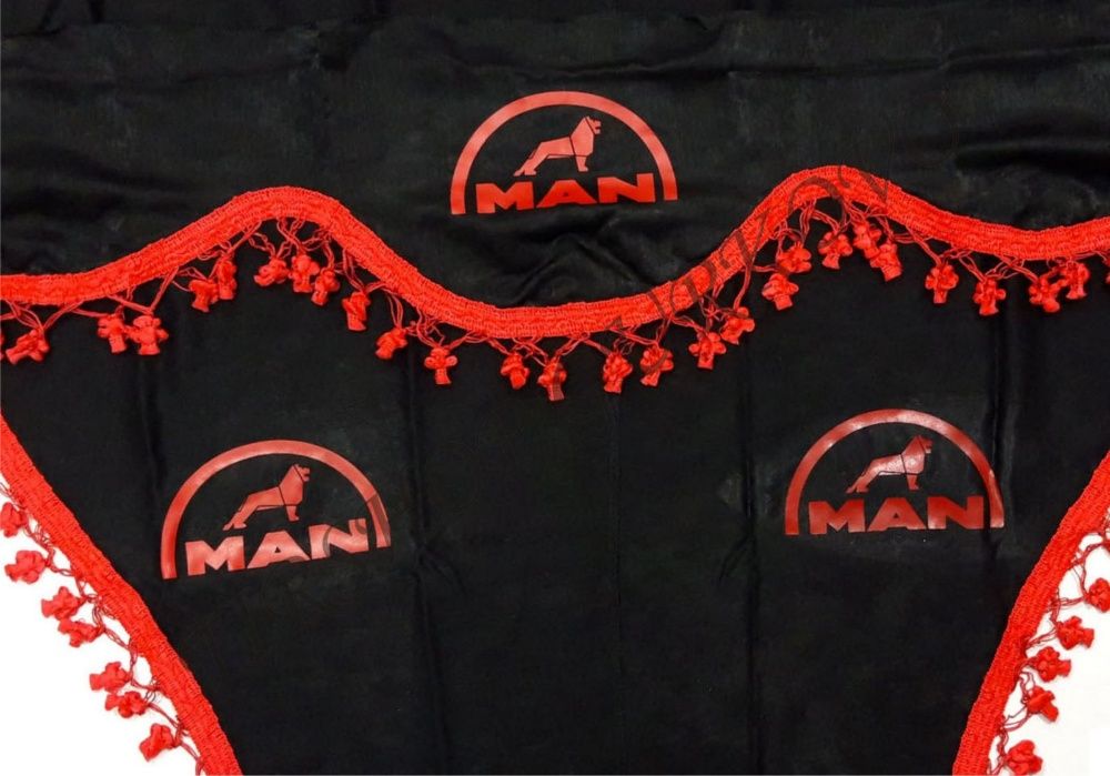 Черни пердета с червени пискюли и лого за камиони