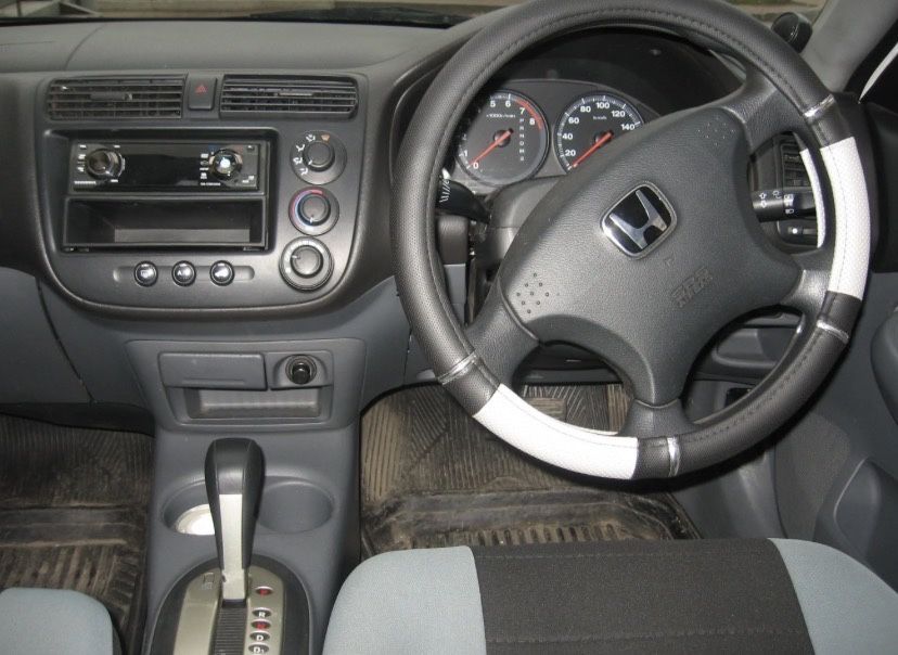 Продам honda civic 2003 год .