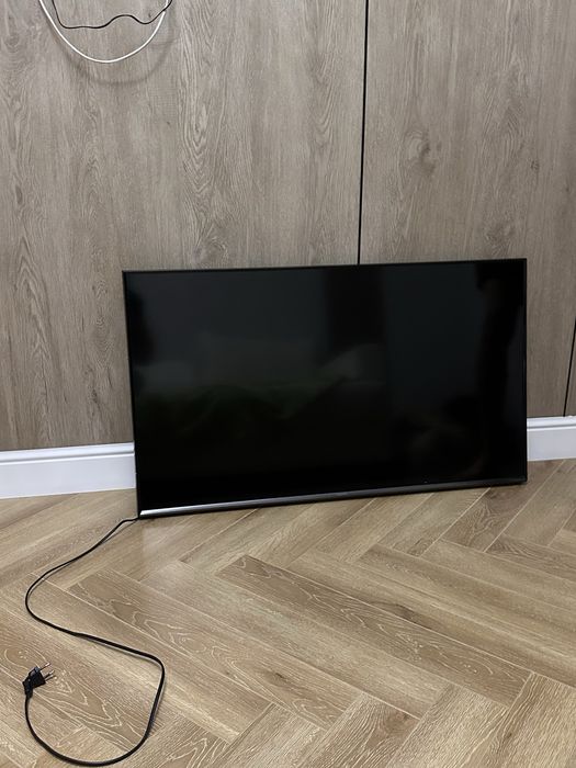 Срочно продам Смарт ТВ Samsung