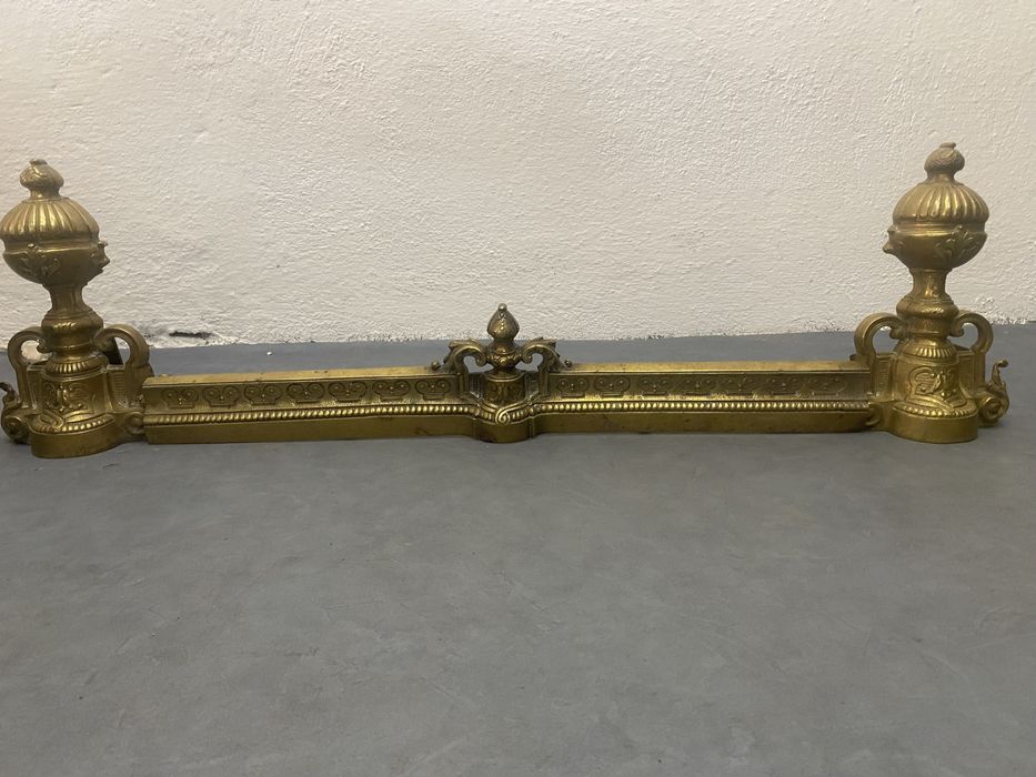 Решетка за камина от масивен месинг