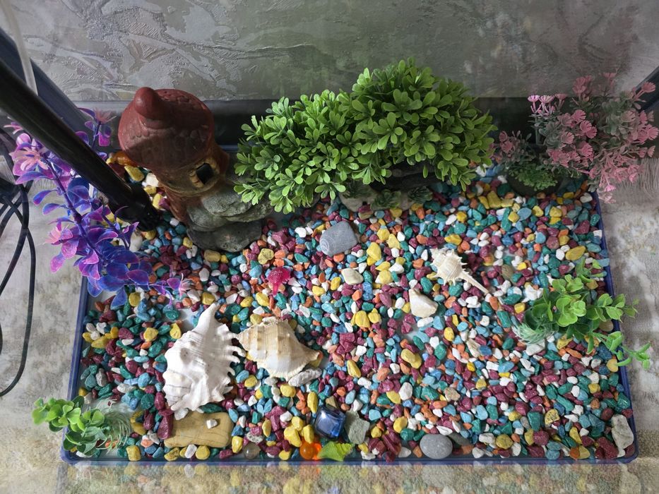 Продам заводской аквариум