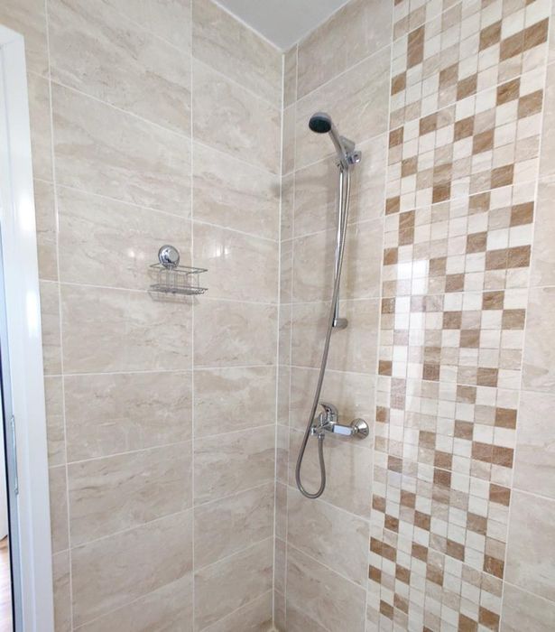 Дава се под наем Двустаен апартамент в Бургас, Лазур - 62 кв.м за 408 € - Снимка #6