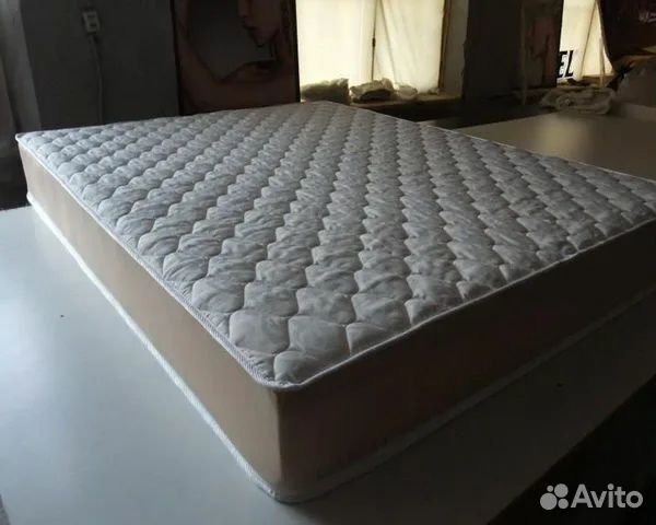 Matras na zakaz luboy razmer