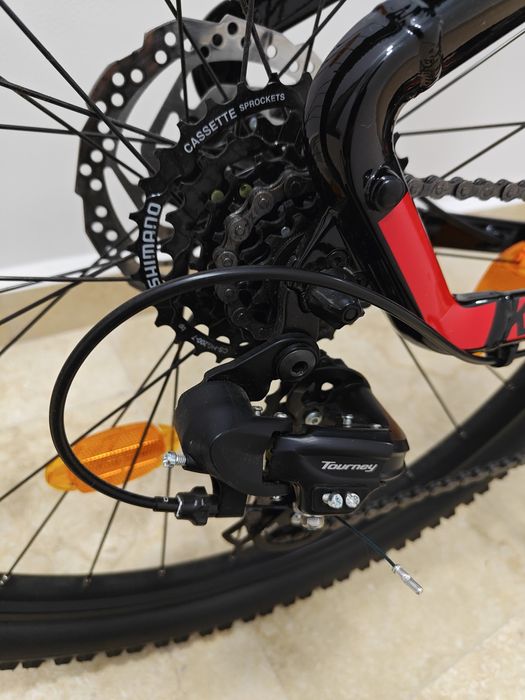 Bicicleta MTB GHOST Kato M, roata 27", 7 viteze, schimbator Shimano,