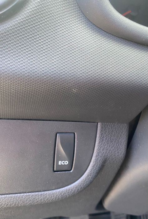 DACIA Logan 2018 — imagine 5
