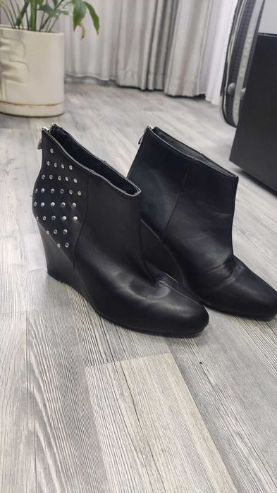 Дамски боти 41 номер.