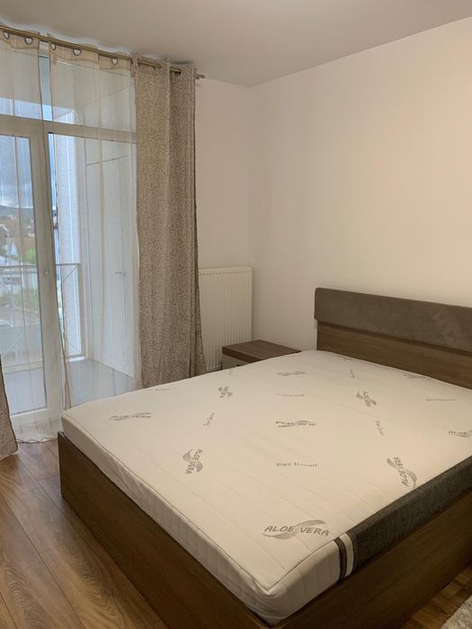 Apartament de închiriat