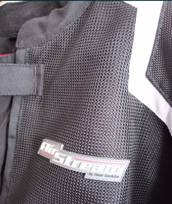 Vând geacă motocicletă Hein Gericke material textil respirabil neagră