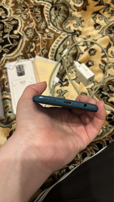 Продам Xiaomi Redmi note 9 4/128 Forest Green