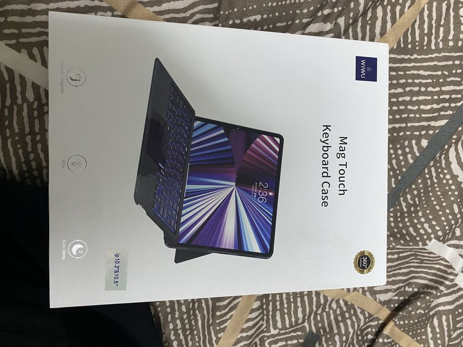 Продам клавиатуру для айпадв