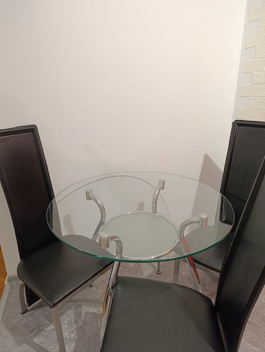 Стъклена маса + 6 стола