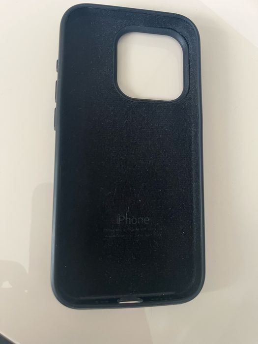 Оригинален силиконов кейс за iPhone 15 Pro