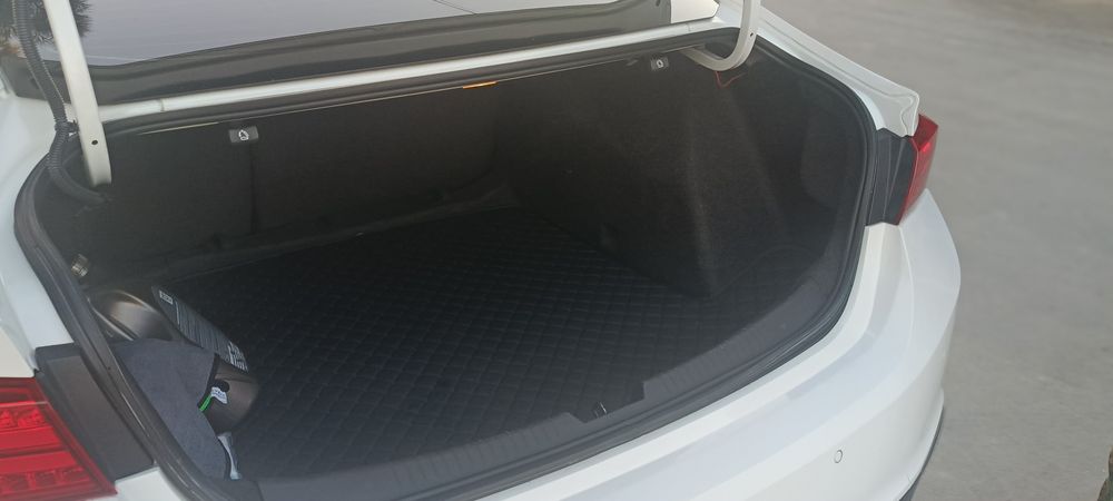 Малибу 2 Срочно сотилади.