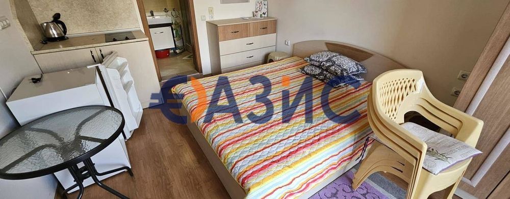 Продава се Едностаен апартамент в Свети Влас - 26 кв.м за 1924 €/кв.м - Снимка #1