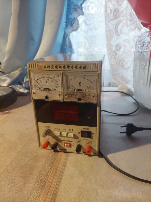 продам лабораторный источник питания