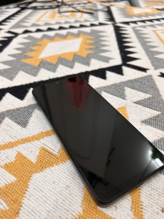 Redmi A3 в хорошем состоянии