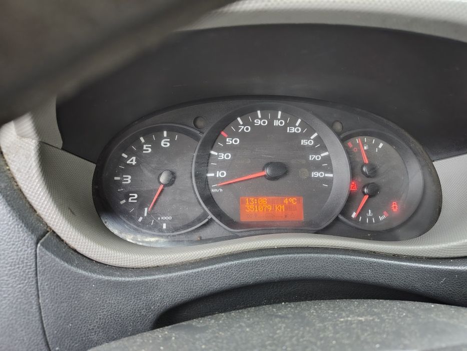 Vând/schimb basculanta 3,5t