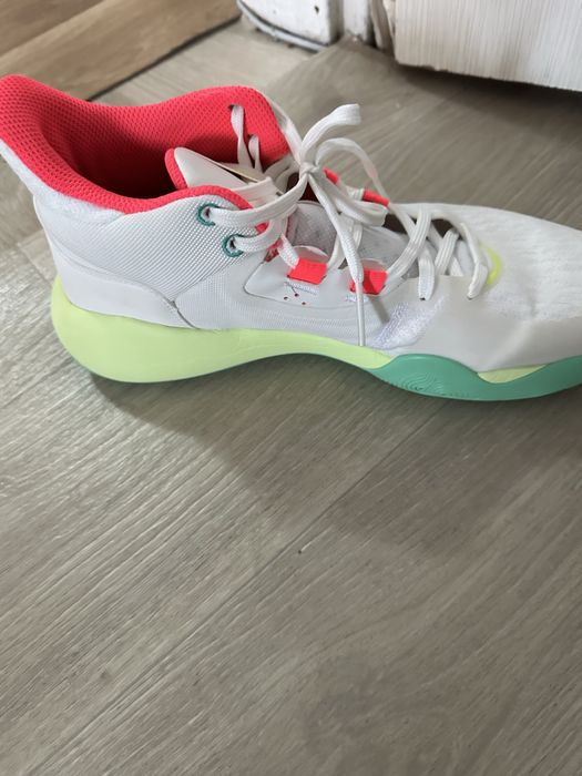 Волейболни маратонки 42н