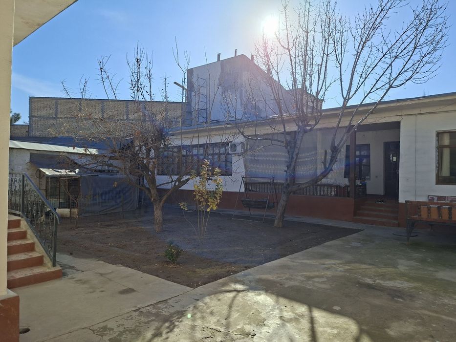 Uy sotiladi yer xisobida