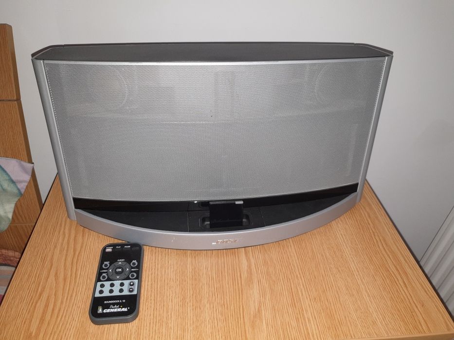 Vand boxe sounddock 10 impecabil mai multe detalii la tel