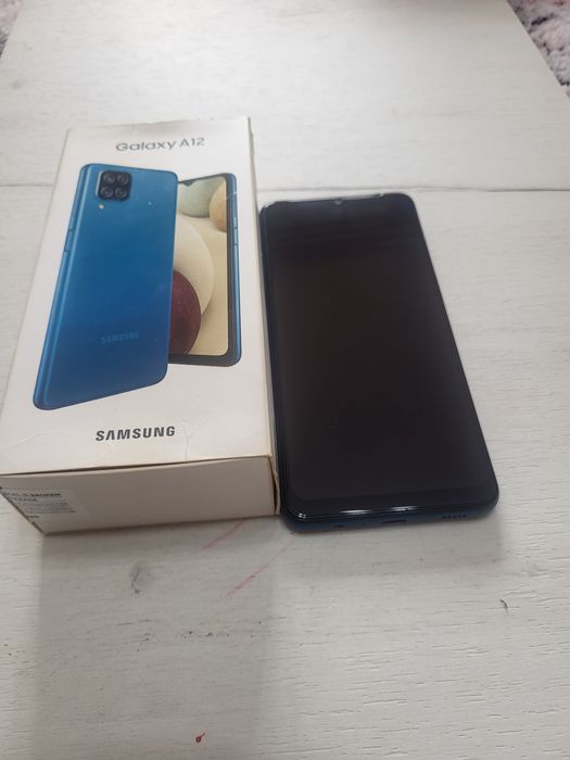 Vând Samsung A12