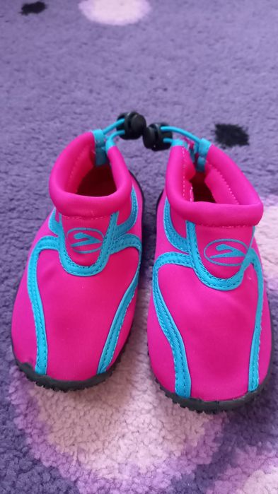 Детски обувки 22-24 номер