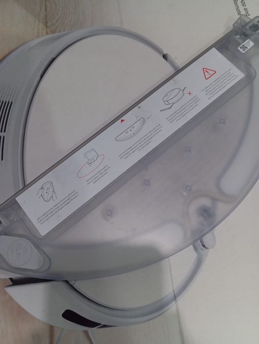 Робот пылесос  roborok E5