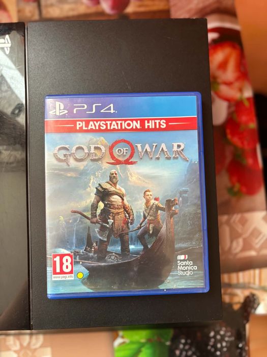 Se vinde ps4 slim cititi descrierea(fac si schimb de la iPhone 15 in sus cu dif din partea mea)
