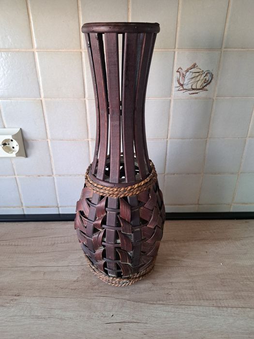 Vaza decorativa ratan sau bambus