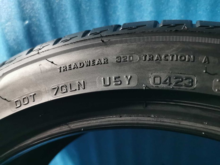 245/45 R19 - bridgestone 4 bucati