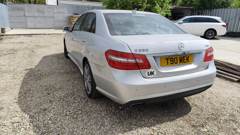 На части Мерцедес Е класа W212  2010г   350 CDI 231кс