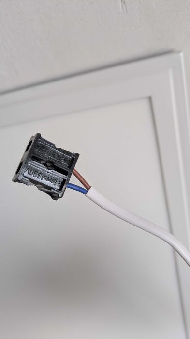 LED панел с топла светлина (2700K) 45W - 7бр. Продават се и отделно.