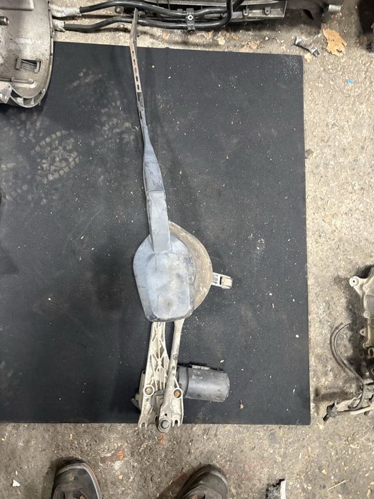 Mercedes w124 Мотор Предна Чистачка