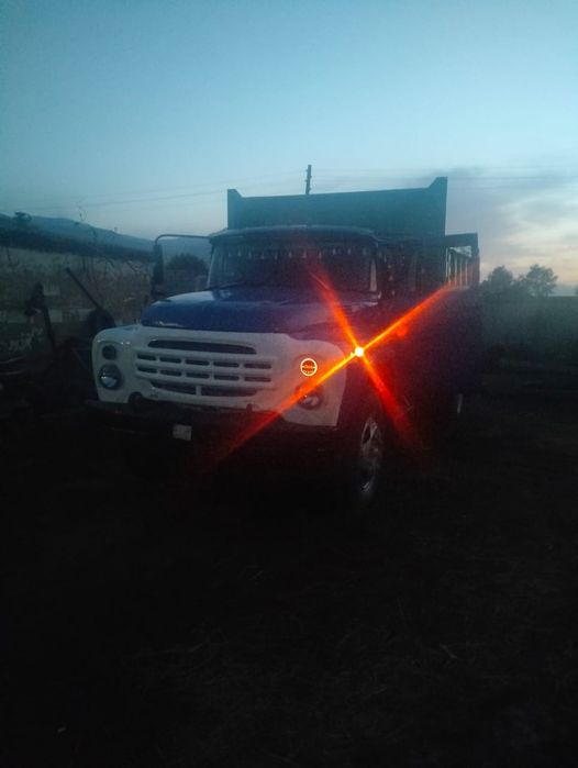 Продам зил 1998год