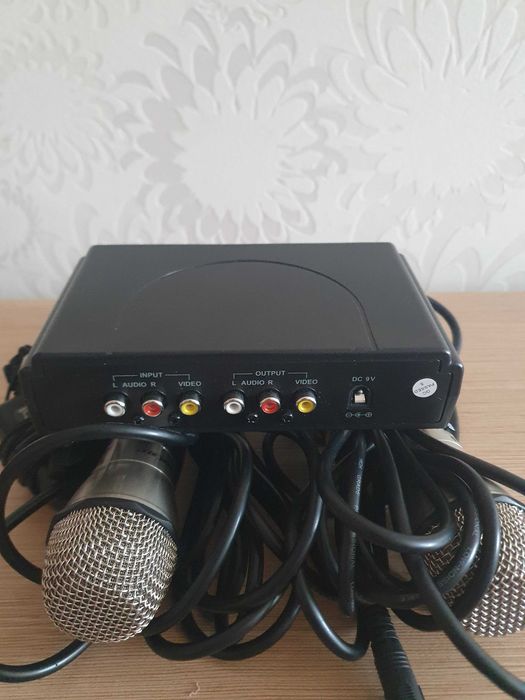 Microfoane karaoke cu mixer stereo SilverCrest