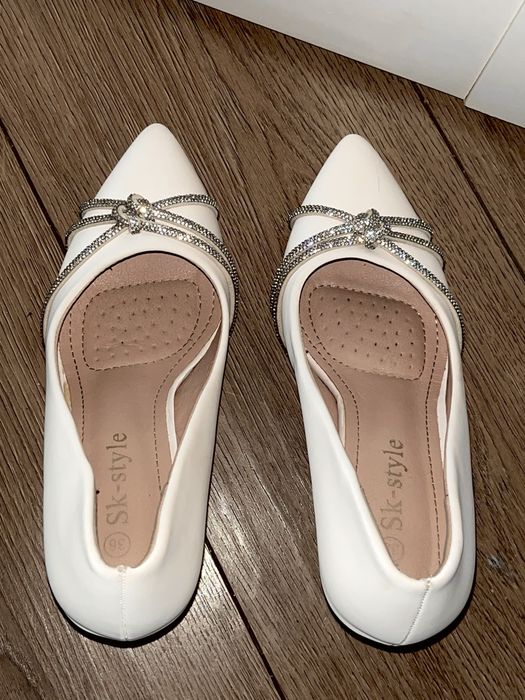 Вечерние туфли лодочка