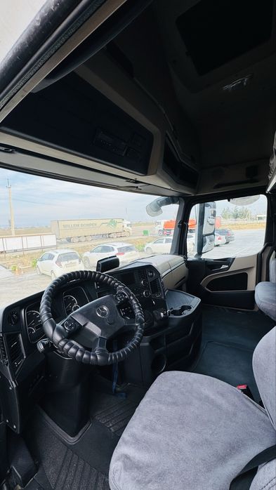 Mers Actros Sotiladi